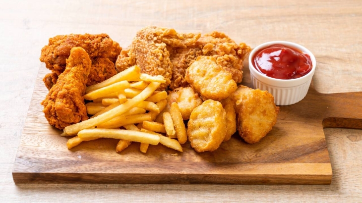 
                                                                                                                                                                                                                                                                                                                                                                                                                                                                Фаст-фуд подорожал в Казахстане. В каких регионах зафиксирован высокий рост цен?
                                                    