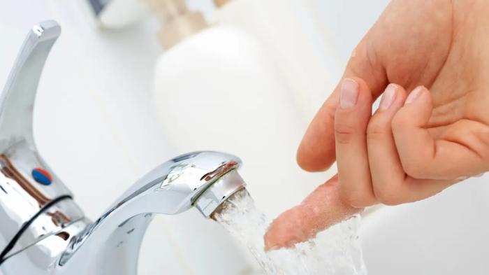 Спор из-за ремонта теплоузла в Астане оставил жильцов без горячей воды
Спор из-за ремонта теплоузла в Астане оставил жильцов без горячей воды