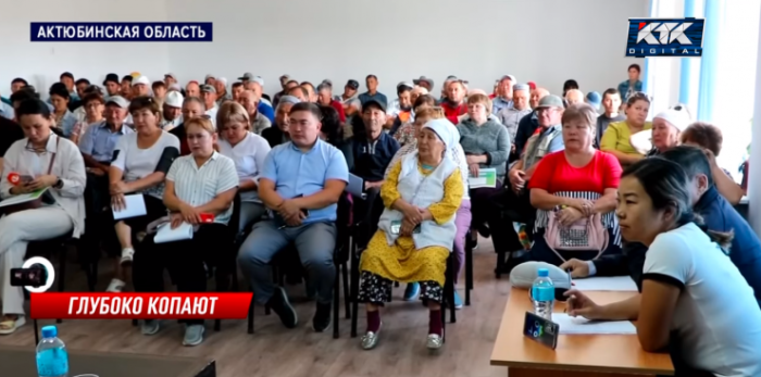 "Мы этими нефтяными долларами сыты. Тут ничего живого не останется!"