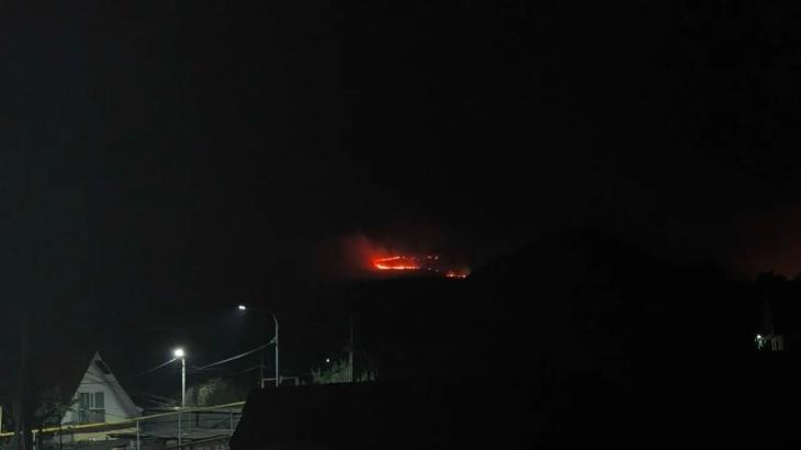 Пожар на горе Кенсай в Алматы: огонь удалось локализовать
Пожар на горе Кенсай в Алматы: огонь удалось локализовать