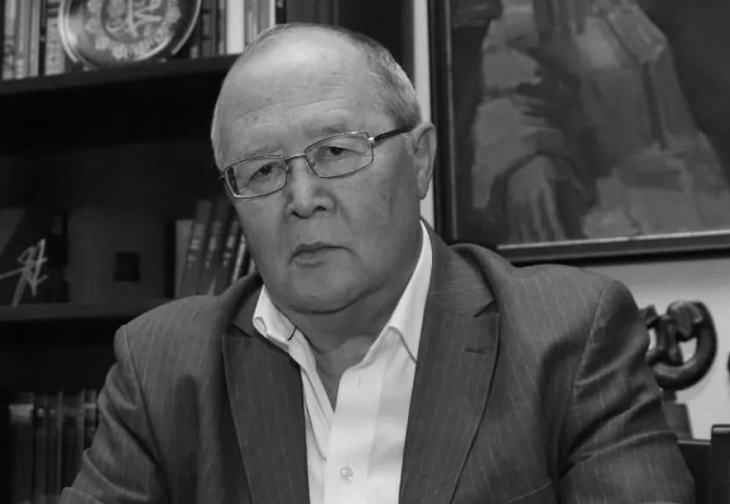 
Умер Мурат Ауэзов
