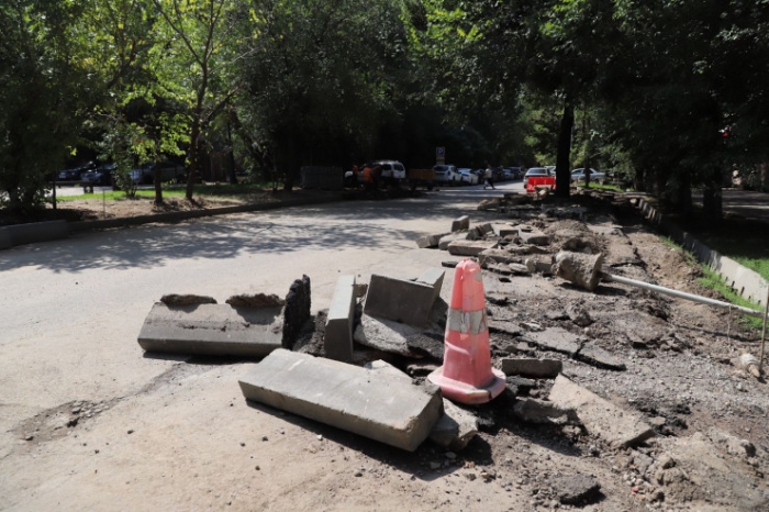 Алматы застрял в пробках? Что происходит в городе в связи с ремонтом улиц Алматы застрял в пробках? Что происходит в городе в связи с ремонтом улиц