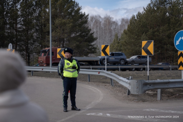 "Есть еще за что бороться". Кадры из затопленного Петропавловска
