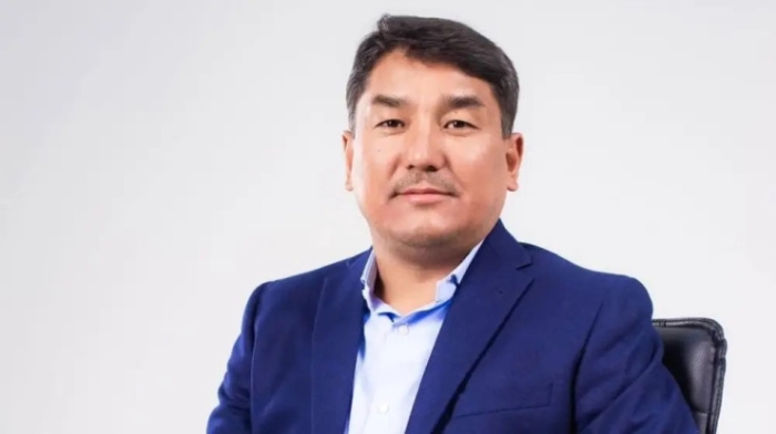 Перевод времени и новые правила для школьников: обзор новостей за 6 ноября