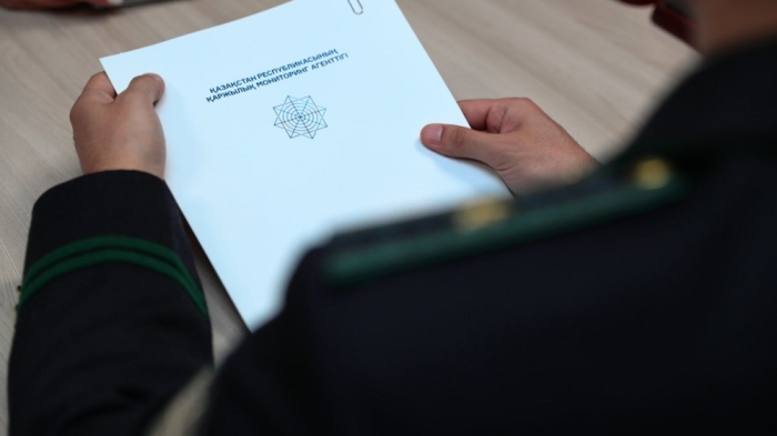 Сотрудник АФМ на протяжении года "сливал" госсекреты