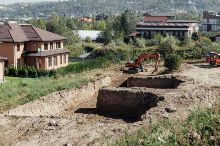 Реки-туалеты Ерменсая. Урбанистический кошмар в предгорье Алматы Реки-туалеты Ерменсая. Урбанистический кошмар в предгорье Алматы