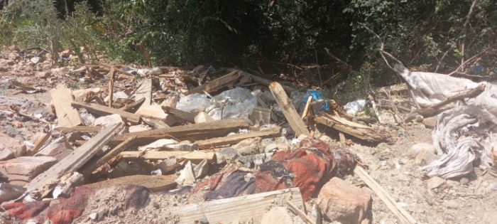 КамАЗы приезжают по ночам, без номеров. Жители микрорайона рядом с Кок-Тобе почти год борются с беспределом