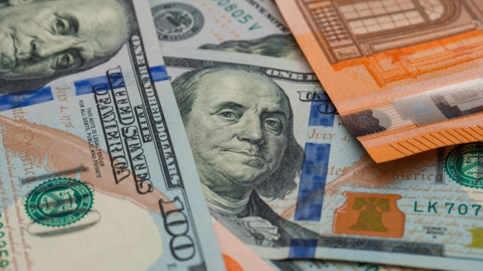 Курс доллара вырос почти на 6 тенге Курс доллара вырос почти на 6 тенге