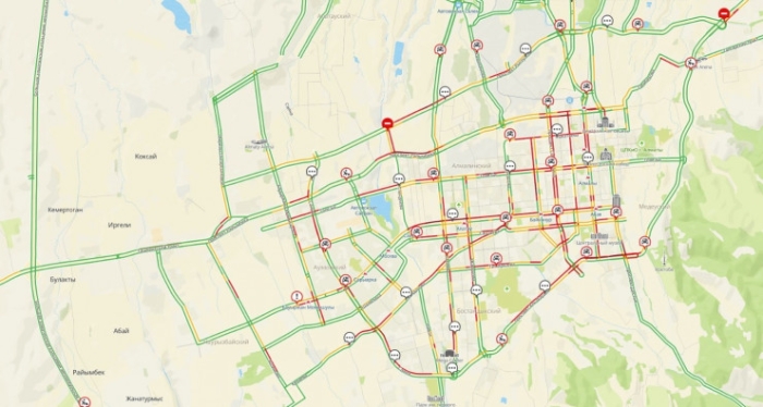 9-балльные пробки образовались на дорогах Алматы