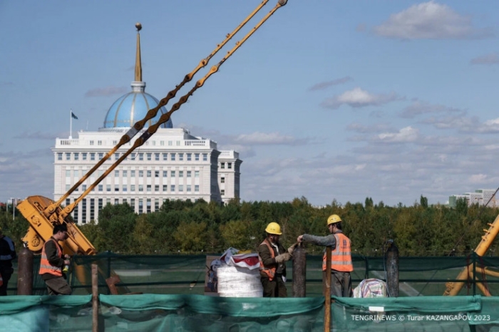 Тысяча китайцев и 1,2 миллиарда долларов. Как строят LRT в Астане