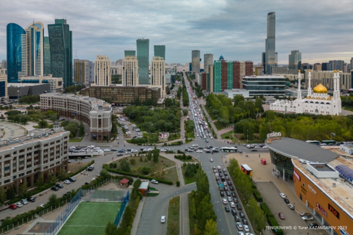 Расширение дорог не поможет? Что спасет от пробок Астану Расширение дорог не поможет? Что спасет от пробок Астану