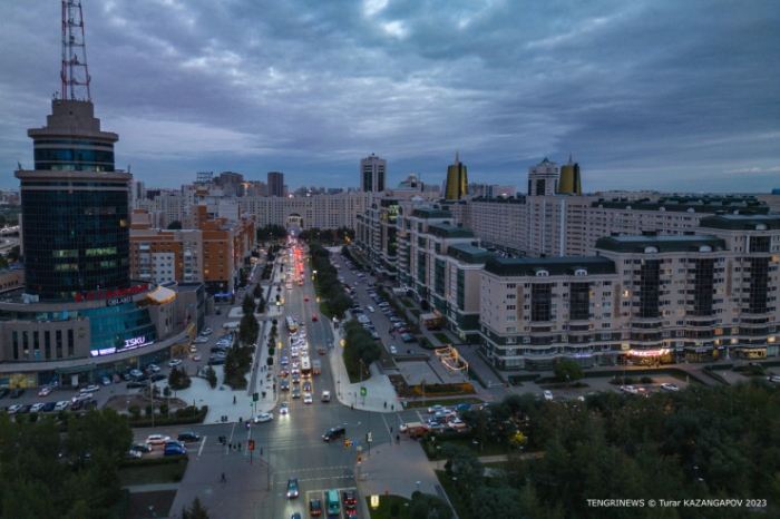 Расширение дорог не поможет? Что спасет от пробок Астану Расширение дорог не поможет? Что спасет от пробок Астану