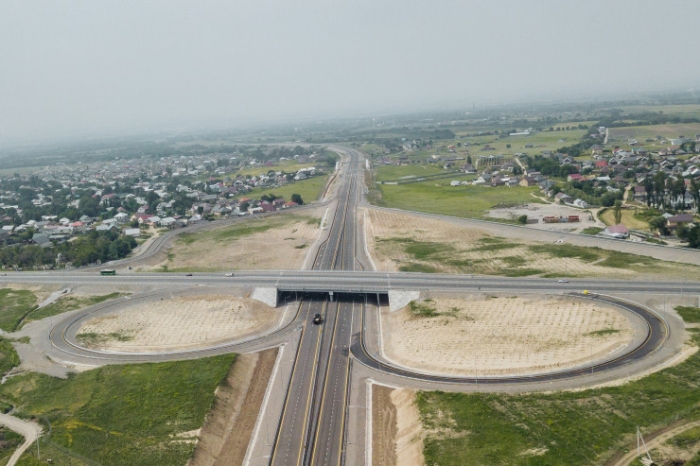 "Пробка 20 километров": как победить заторы на въездах в Алматы