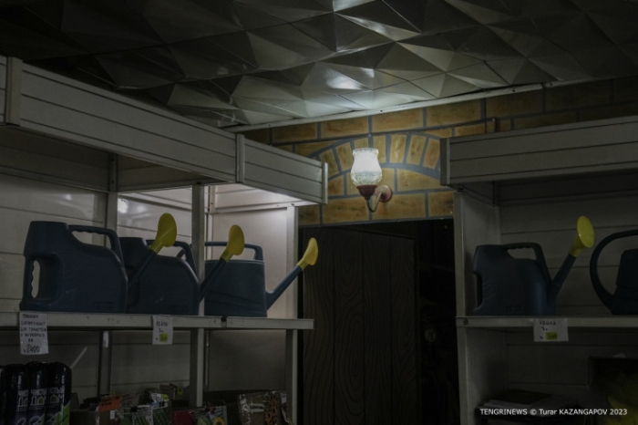 Пережил ограбление, рэкет и несколько кризисов. Магазин, знакомый многим целиноградцам