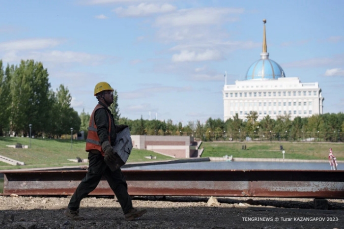 Тысяча китайцев и 1,2 миллиарда долларов. Как строят LRT в Астане
