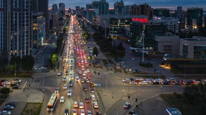 Расширение дорог не поможет? Что спасет от пробок Астану Расширение дорог не поможет? Что спасет от пробок Астану