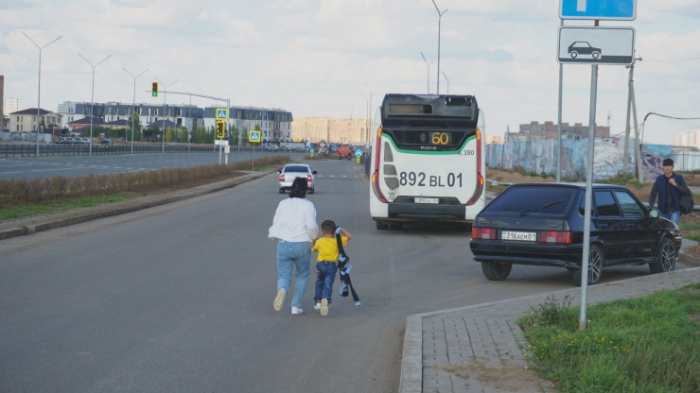 Одинокие ЖК в голой степи: как живут "первооткрыватели" района в Астане Одинокие ЖК в голой степи: как живут "первооткрыватели" района в Астане