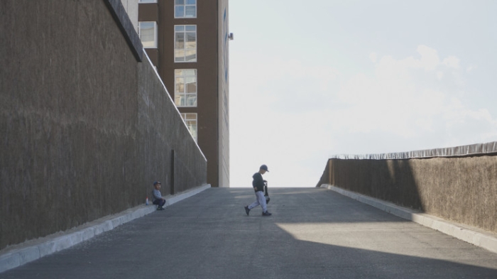 Одинокие ЖК в голой степи: как живут "первооткрыватели" района в Астане Одинокие ЖК в голой степи: как живут "первооткрыватели" района в Астане