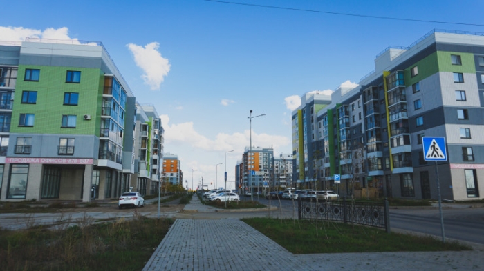 Одинокие ЖК в голой степи: как живут "первооткрыватели" района в Астане Одинокие ЖК в голой степи: как живут "первооткрыватели" района в Астане