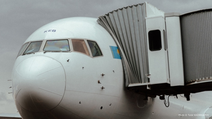 Рейс с вывезенными из Израиля казахстанцами приземлился в Алматы