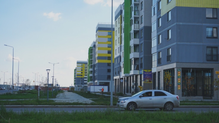 Одинокие ЖК в голой степи: как живут "первооткрыватели" района в Астане Одинокие ЖК в голой степи: как живут "первооткрыватели" района в Астане