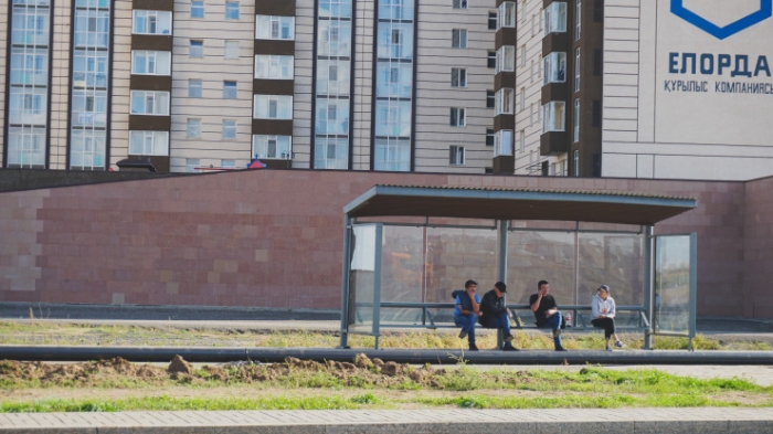 Одинокие ЖК в голой степи: как живут "первооткрыватели" района в Астане Одинокие ЖК в голой степи: как живут "первооткрыватели" района в Астане