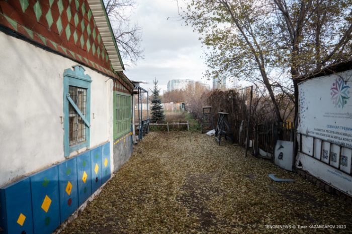 Газаппаратура-айленд. Что происходит на острове в центре Астаны