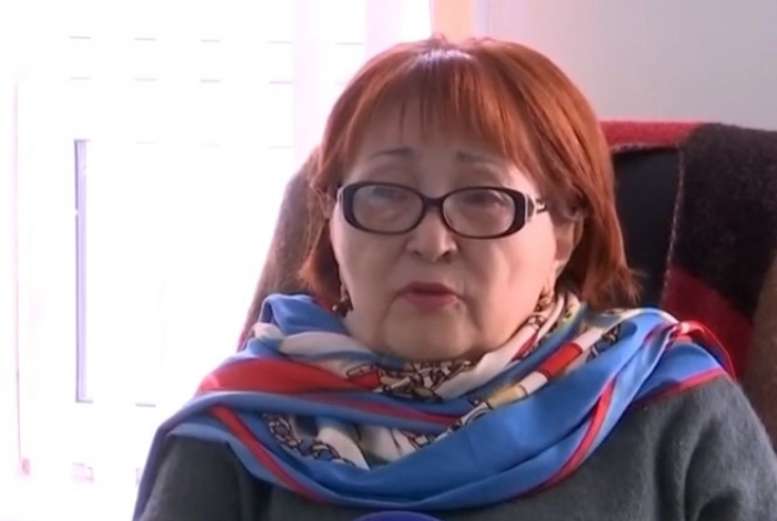 Женщина, погибшая в Уральске от падения с крыши кирпича, оказалась известным педагогом