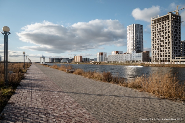 Газаппаратура-айленд. Что происходит на острове в центре Астаны