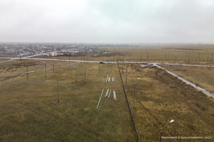 Суды, переименование и неприятный запах. О чем говорят в селе Скриптонита Суды, переименование и неприятный запах. О чем говорят в селе Скриптонита