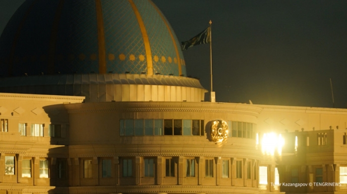 Токаев подписал закон о спецвыплатах