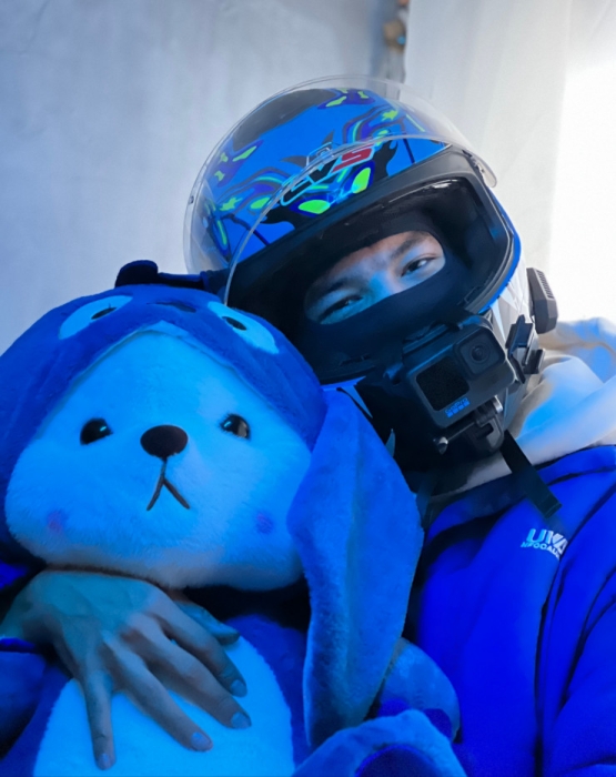 "Люди иногда просто не замечают нас". Как живут и сколько зарабатывают курьеры в Алматы "Люди иногда просто не замечают нас". Как живут и сколько зарабатывают курьеры в Алматы