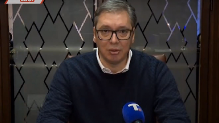 Президент Сербии выступил с экстренным обращением из-за беспорядков в Белграде Президент Сербии выступил с экстренным обращением из-за беспорядков в Белграде