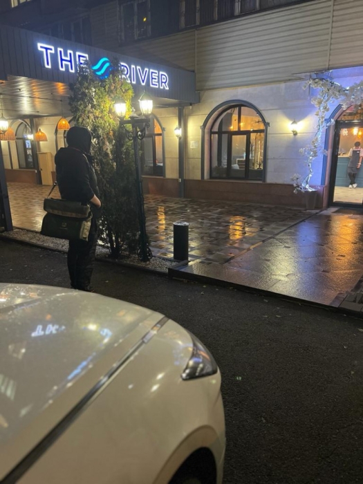 "Люди иногда просто не замечают нас". Как живут и сколько зарабатывают курьеры в Алматы "Люди иногда просто не замечают нас". Как живут и сколько зарабатывают курьеры в Алматы