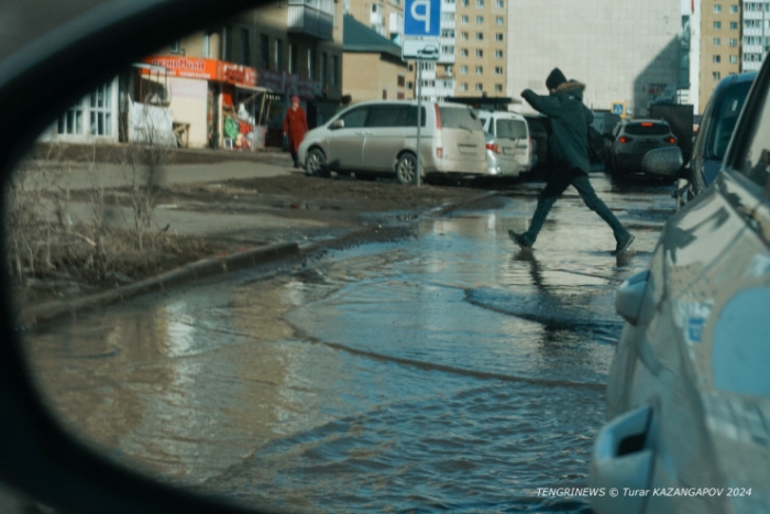 Асфальт снова "растаял" вместе со снегом? Улицы Астаны сейчас Асфальт снова "растаял" вместе со снегом? Улицы Астаны сейчас