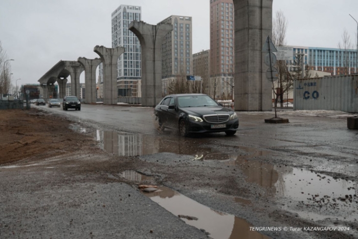Асфальт снова "растаял" вместе со снегом? Улицы Астаны сейчас Асфальт снова "растаял" вместе со снегом? Улицы Астаны сейчас