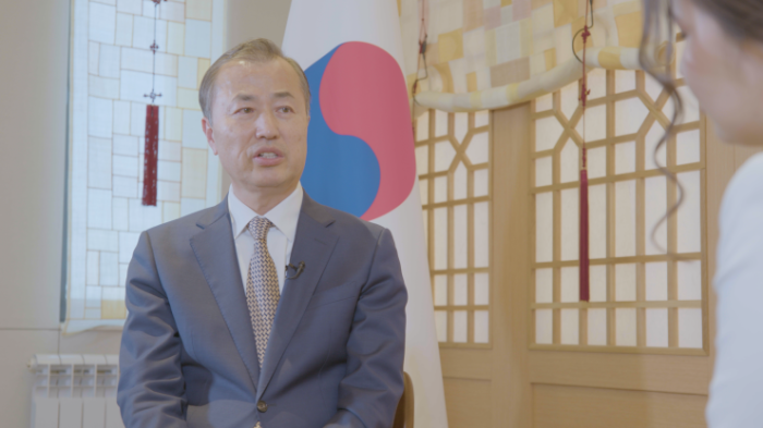 Удивила цифровизация, восхитил смелый казах и полюбился бешбармак: интервью с послом Кореи Удивила цифровизация, восхитил смелый казах и полюбился бешбармак: интервью с послом Кореи