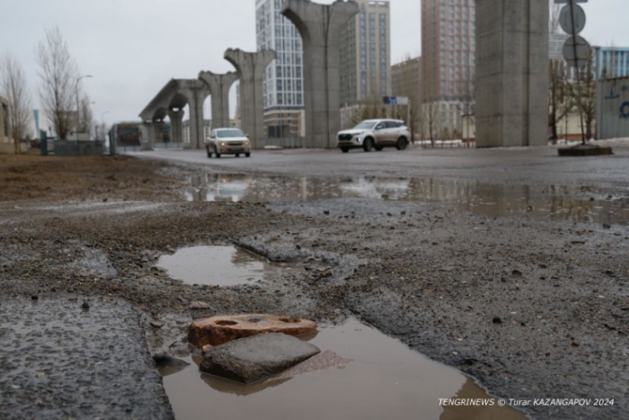 Асфальт снова "растаял" вместе со снегом? Улицы Астаны сейчас Асфальт снова "растаял" вместе со снегом? Улицы Астаны сейчас