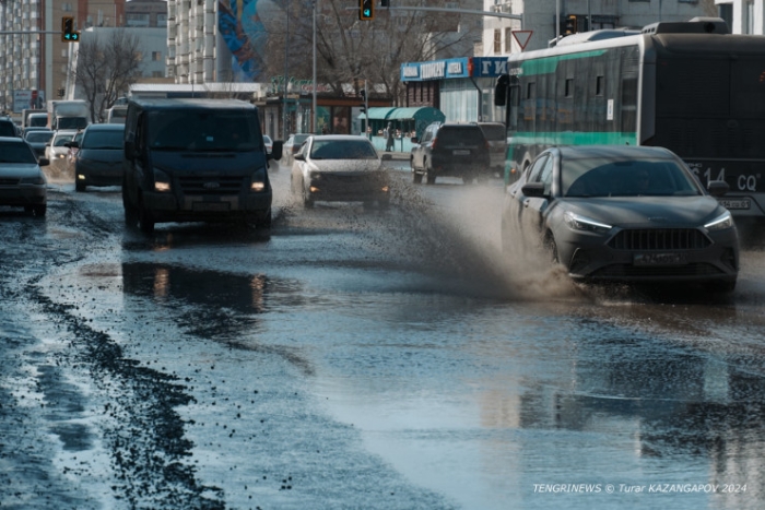 Асфальт снова "растаял" вместе со снегом? Улицы Астаны сейчас Асфальт снова "растаял" вместе со снегом? Улицы Астаны сейчас