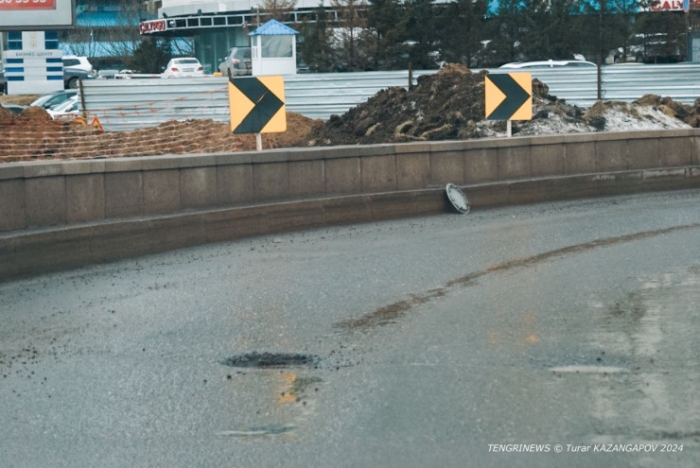 Асфальт снова "растаял" вместе со снегом? Улицы Астаны сейчас Асфальт снова "растаял" вместе со снегом? Улицы Астаны сейчас