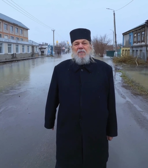 Храм в воде, собаки ждут хозяев. Что происходит в Петропавловске
