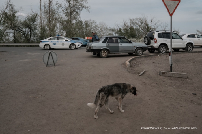 Влез в долги, готовились к новоселью. Пригород Уральска ушел под воду