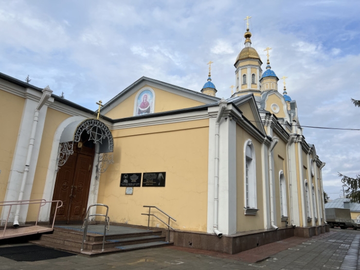 Храм в воде, собаки ждут хозяев. Что происходит в Петропавловске