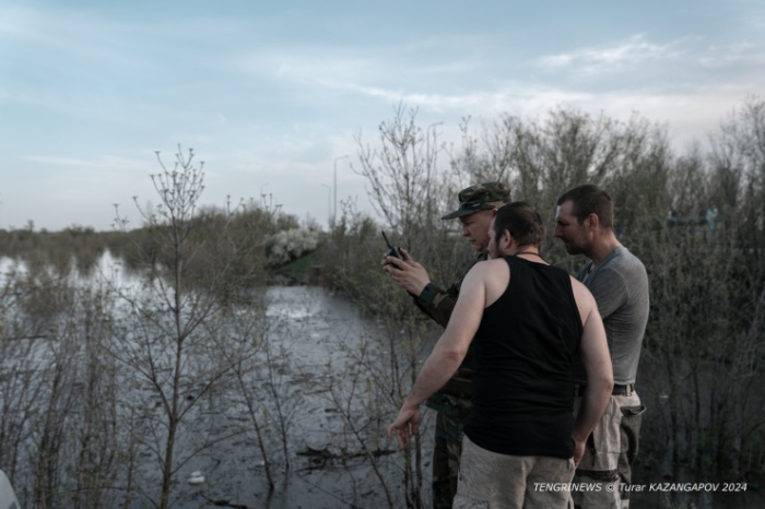 Влез в долги, готовились к новоселью. Пригород Уральска ушел под воду
