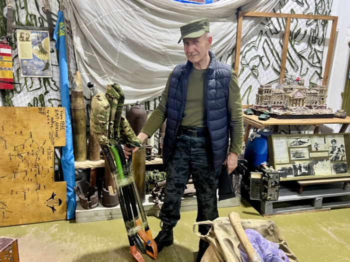 "Это нужно живым". Казахстанец каждую весну отправляется на поиск погибших солдат "Это нужно живым". Казахстанец каждую весну отправляется на поиск погибших солдат