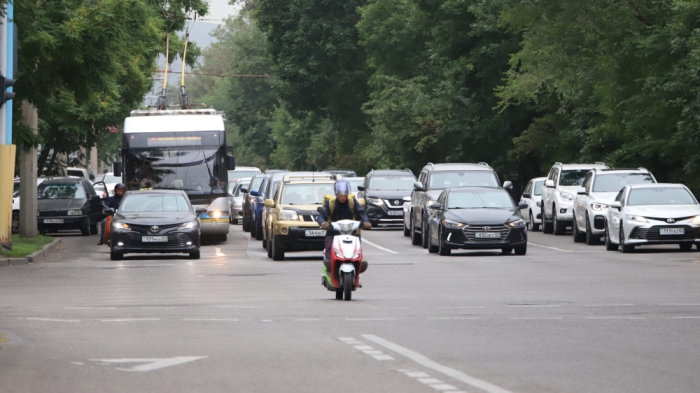 Алматы почти достиг критического уровня по количеству автомобилей Алматы почти достиг критического уровня по количеству автомобилей