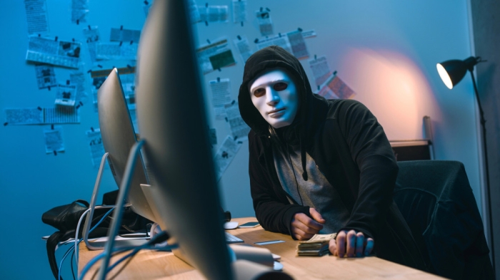 Секретное оружие мошенников. Почему жертвы добровольно отдают деньги Секретное оружие мошенников. Почему жертвы добровольно отдают деньги