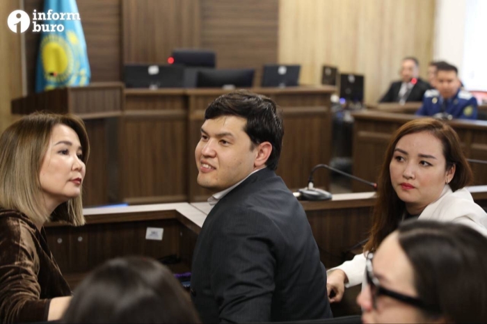 Приговор Бишимбаеву и Байжанову: фоторепортаж из суда
Приговор Бишимбаеву и Байжанову: фоторепортаж из суда