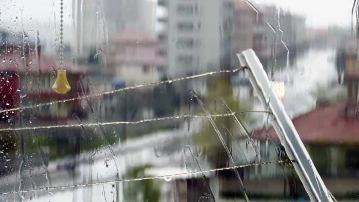 Гроза, град и опасность пожаров: штормовое предупреждение объявили в 15 регионах страны