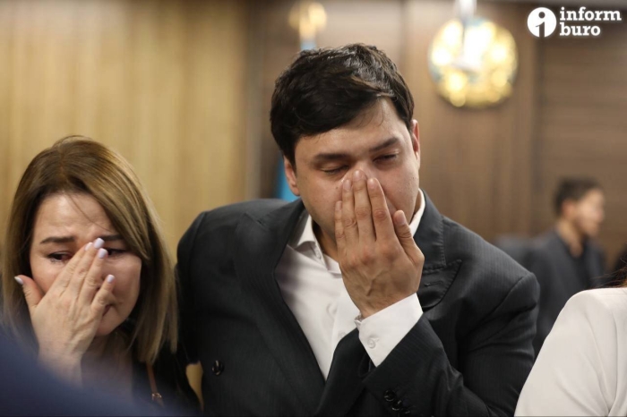 Приговор Бишимбаеву и Байжанову: фоторепортаж из суда
Приговор Бишимбаеву и Байжанову: фоторепортаж из суда